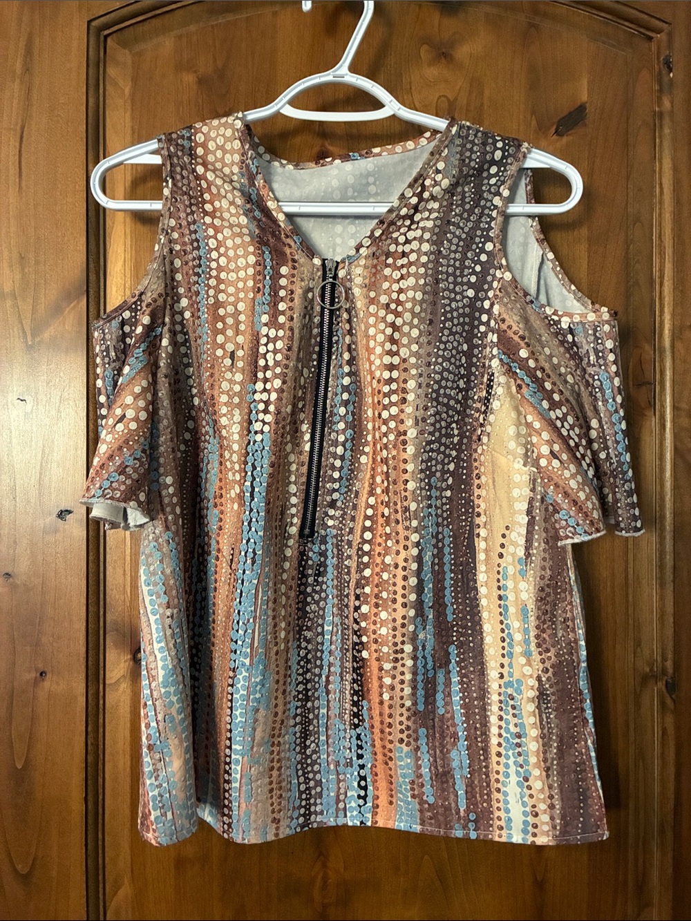 Cold-Shoulder Dot Stripe Top in Brown and Blue